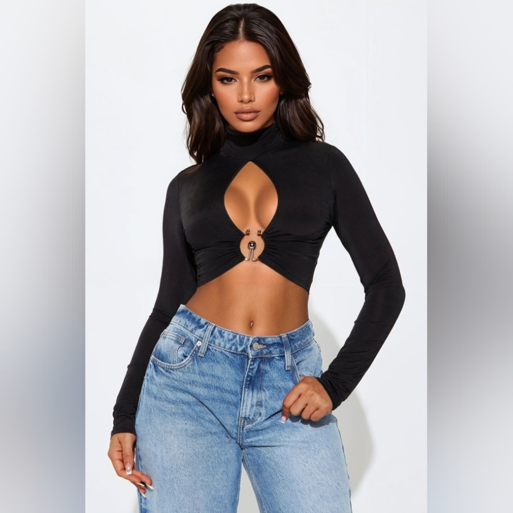 NEW! Elegant Black Long Sleeve Cut-Out Top